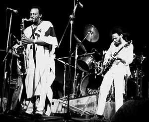 Khaya Mahlangu (sax) and Manyatso Mathole. 1987
&copy Steve Gordon.