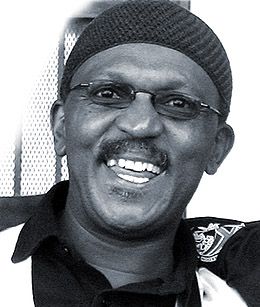 Khaya Mahlangu &copy S.Gordon 2004